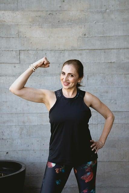 Pick Up Lines in the Gym: Flex Your Flirting Muscles